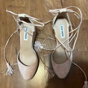 Steve Madden Soft Pink Wedges